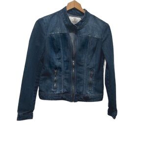 Guess womens jean jacket size M GUC